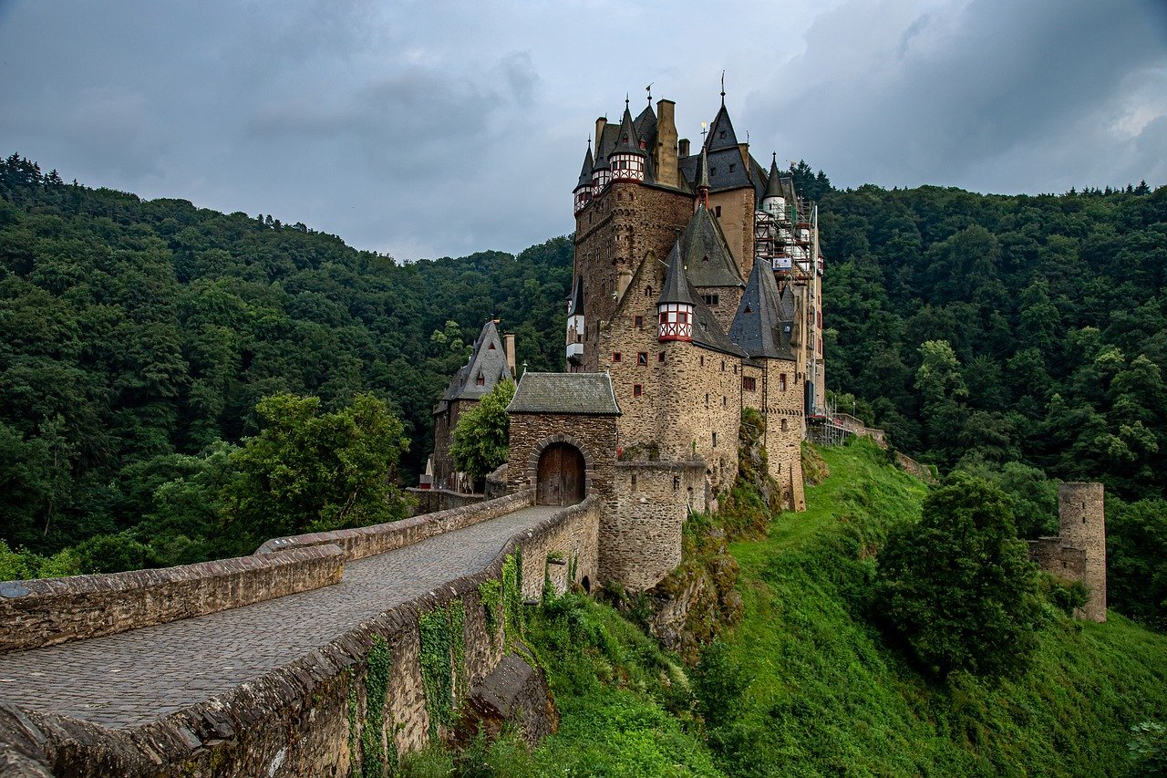 burg eltz, sachsen, places of interest